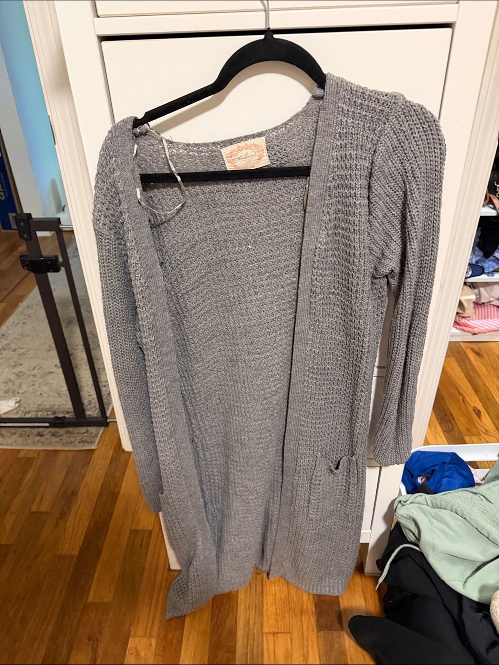 Ambiance Open-Front Gray Knit Cardigan with Pockets
